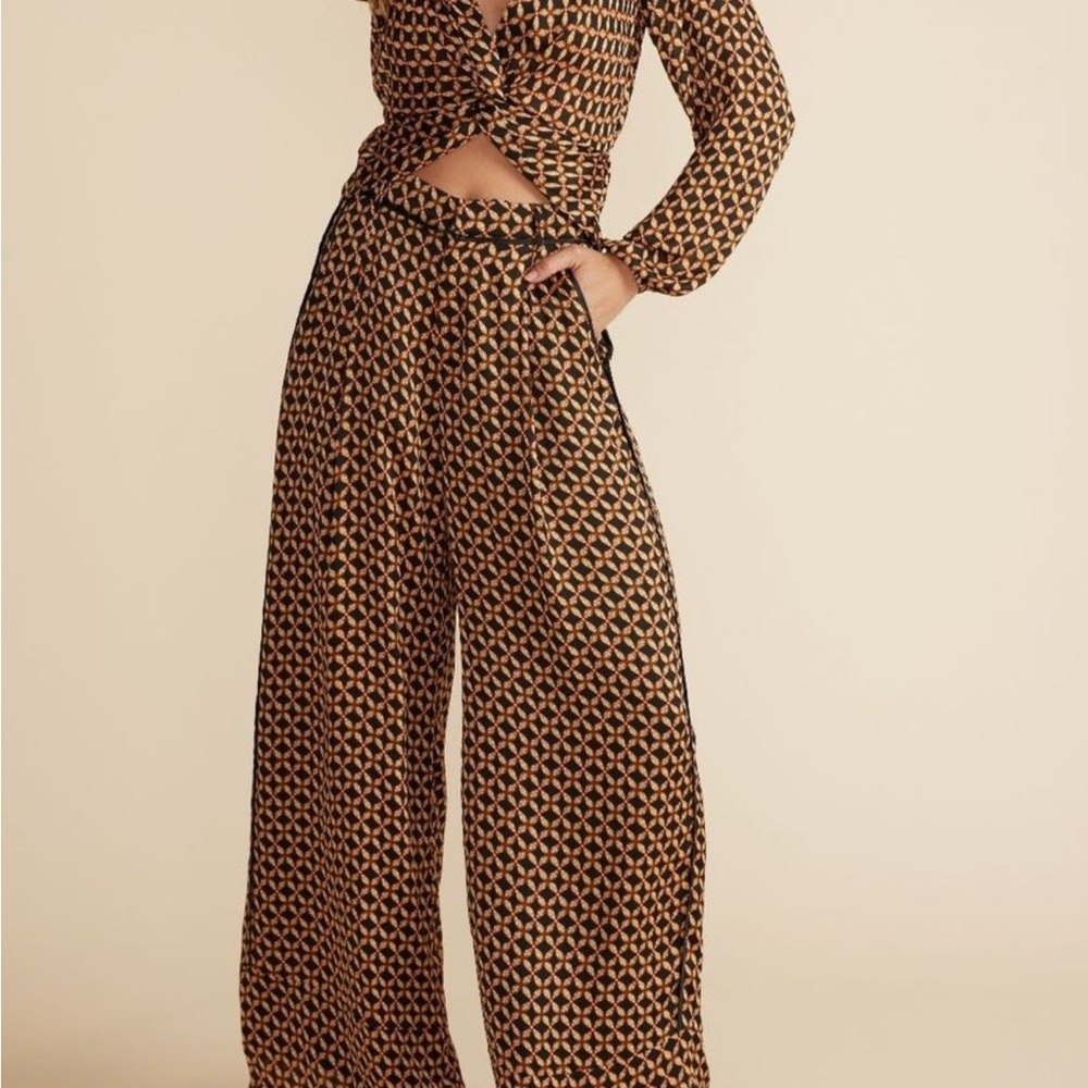 Mink pink Valentina wide leg pants NWT